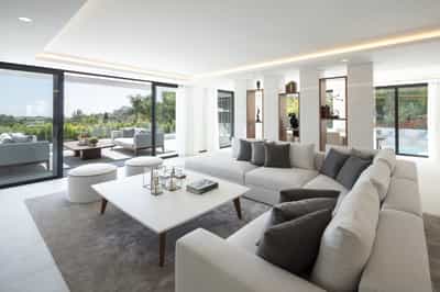 Property #COM2476PRO 2