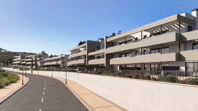 Property #COM1982SUF
