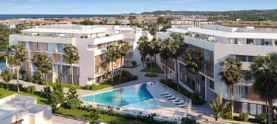 Property AVS 51914 3