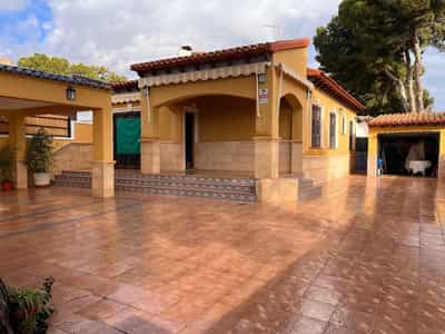 Property #COM2686SUF 1