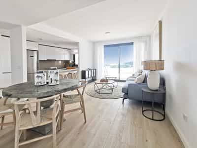 Property #COM2446PRO