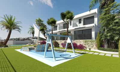 Property #COM1826PRO