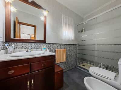 Property #COM744SHF