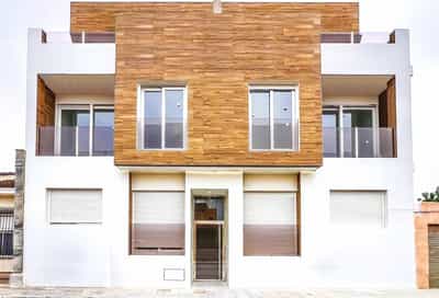Property #COM3161PRO
