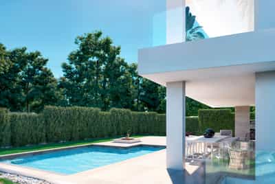 Property #COM2725PRO 0