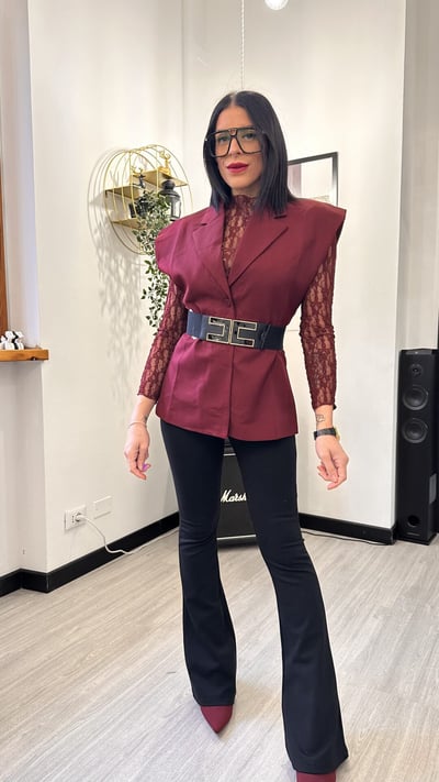 OUTFIT BORDEAUX ICON