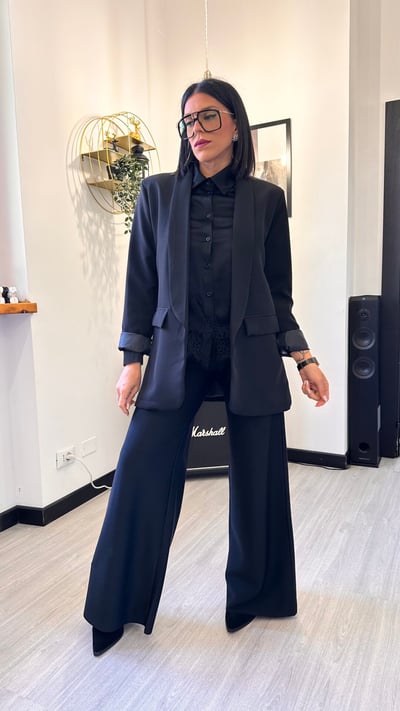OUTFIT BOSS BABE RETAIL