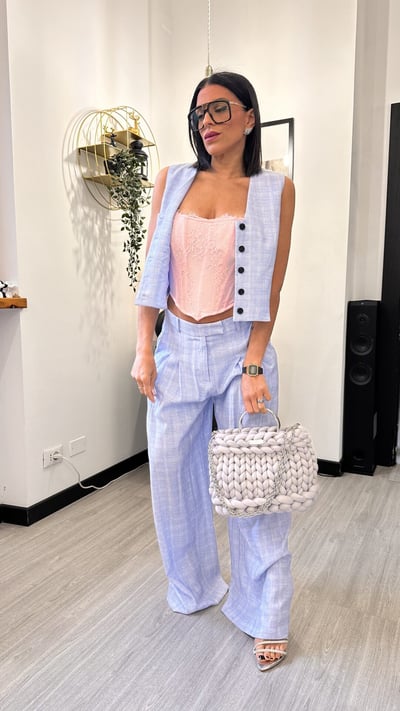 OUTFIT SKYLINE ROMANCE