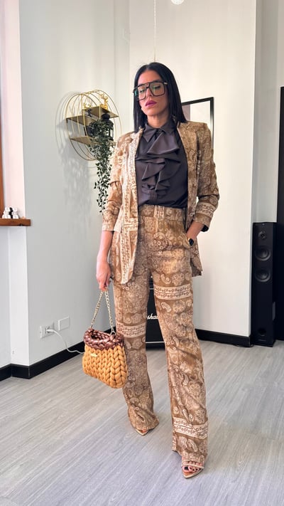 OUTFIT SAFARI CHIC