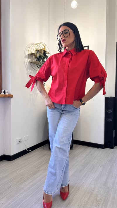 CAMICIA CON FIOCCO ROSSA