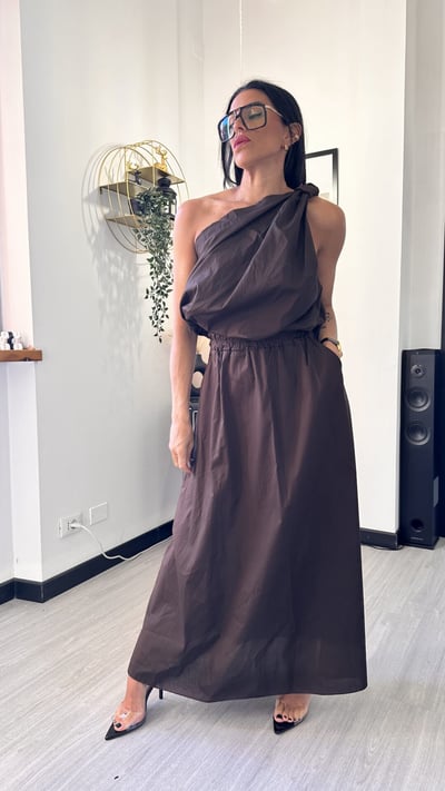 COORDINATO CON GONNA E TOP AMPIO MARRONE