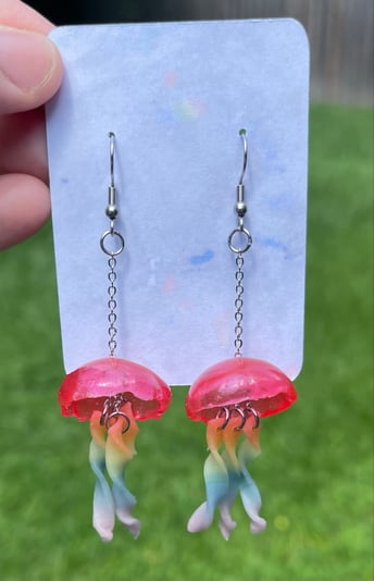 E68E3124-0CA3-48D2-8C82-7AE9373E7C27