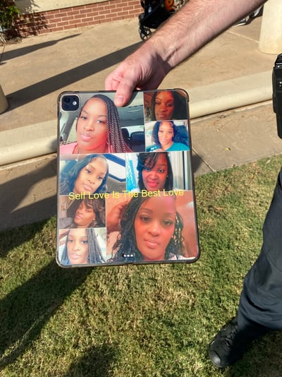 2D38AAB9-F1E8-4CB1-90E4-2606592925C0