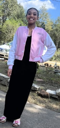 25463866-2DAE-4208-9F7B-E6A8E73B8D38