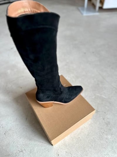 C22572B1-1A38-4C10-9D4A-4966CC557B49