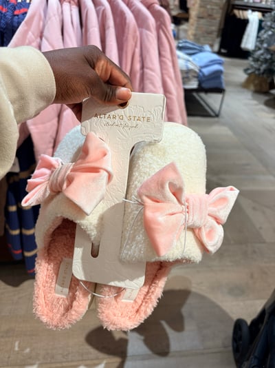 62440352-6AD8-4BD1-8BF0-5542E31325DD