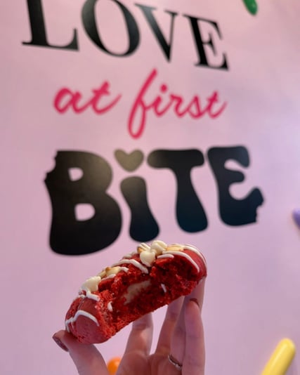 8974E638-8EEB-4652-9809-4A5B3A6CCE86