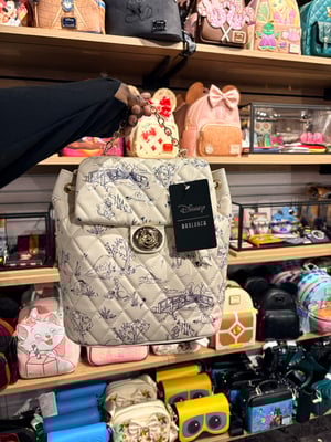 898838B5-A952-40A3-ABE3-DF3DA82F59BD