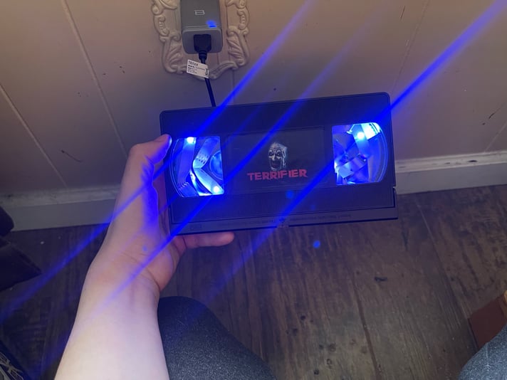 B03DF6B3-6BDC-4125-BE15-088DB82BE764