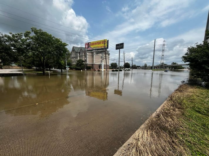 279EB5F3-F78B-47D6-BCE2-16CA7C2AC5CD