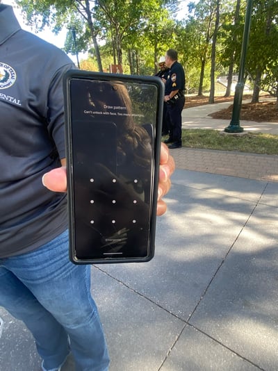 9287F86C-FC30-4ACC-A53E-2CBDB13932EF