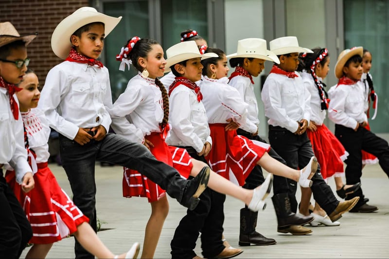 cc79526d-b9e8-4994-97cb-af32888ff40d