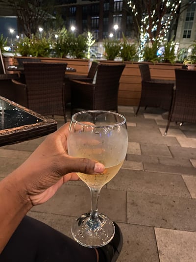 77284037-FE4F-4B21-8B65-1059A1D88CCD