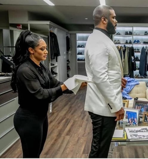 64DC6A88-C925-4406-8710-64176339117E