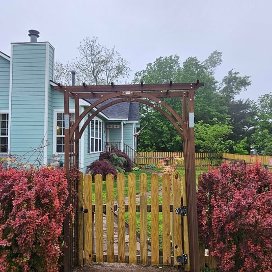 D8C09F9B-C940-4631-9F68-E2BA4554D4C6