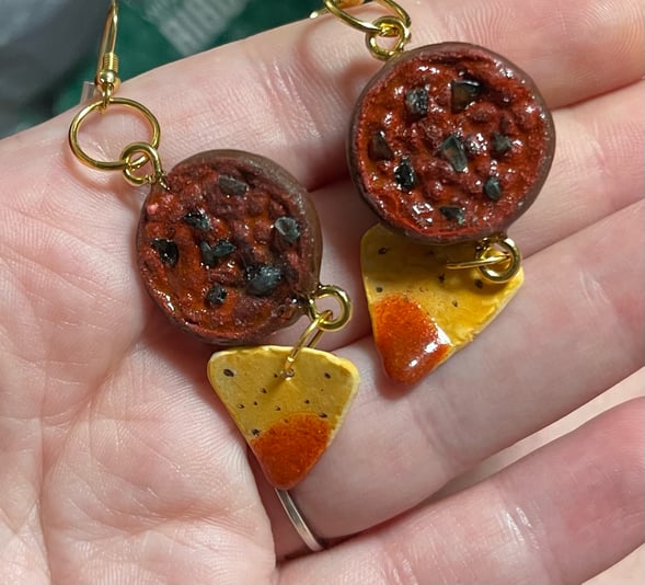 35420417-0181-4657-A7F5-4236849B6DBA