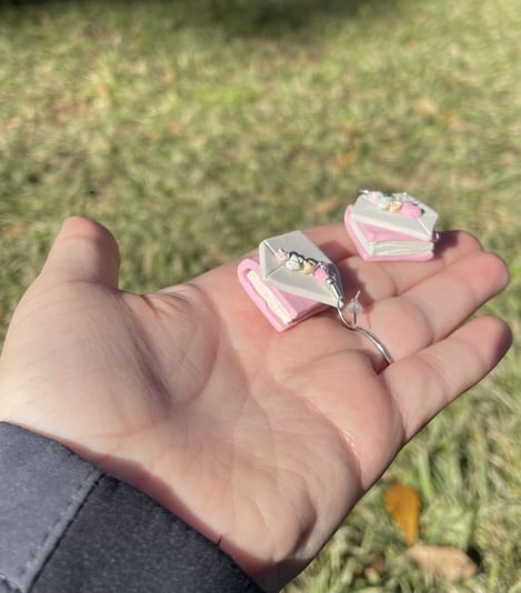 E21FCA5C-C359-494E-A160-88072DAA3806