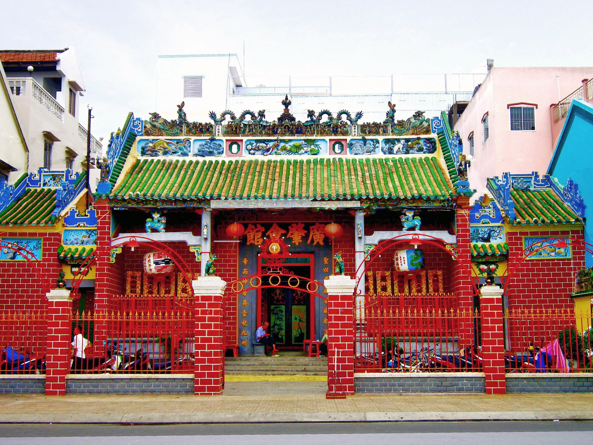 Chùa Ông (Quảng Triệu Hội Quán) — ảnh minh hoạ 1/1