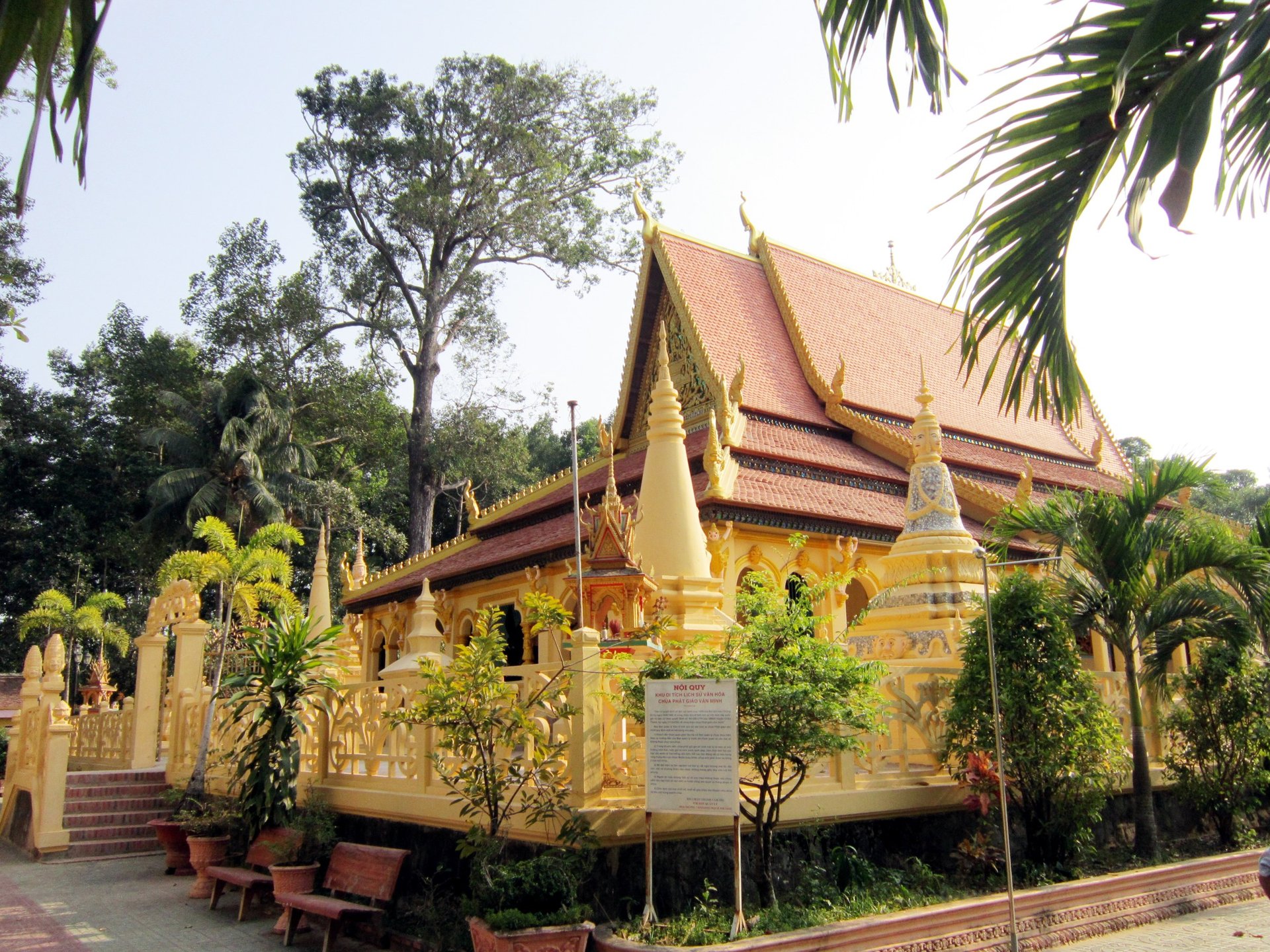 Chùa Âng (Angkorajaborey) — ảnh minh hoạ 1/1