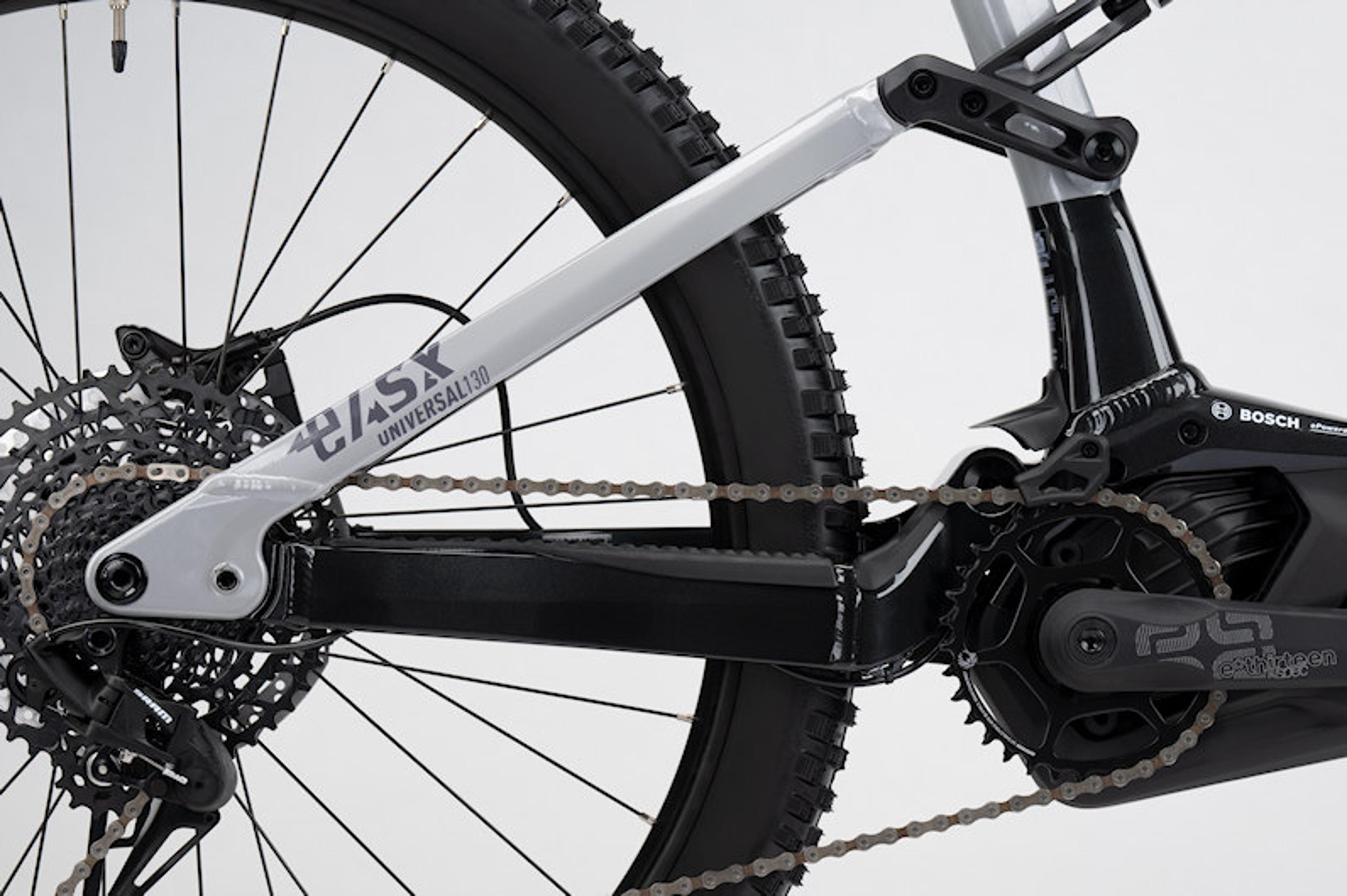 GHOST E-ASX 130 Universal E-Mountainbike (schwarz) 3