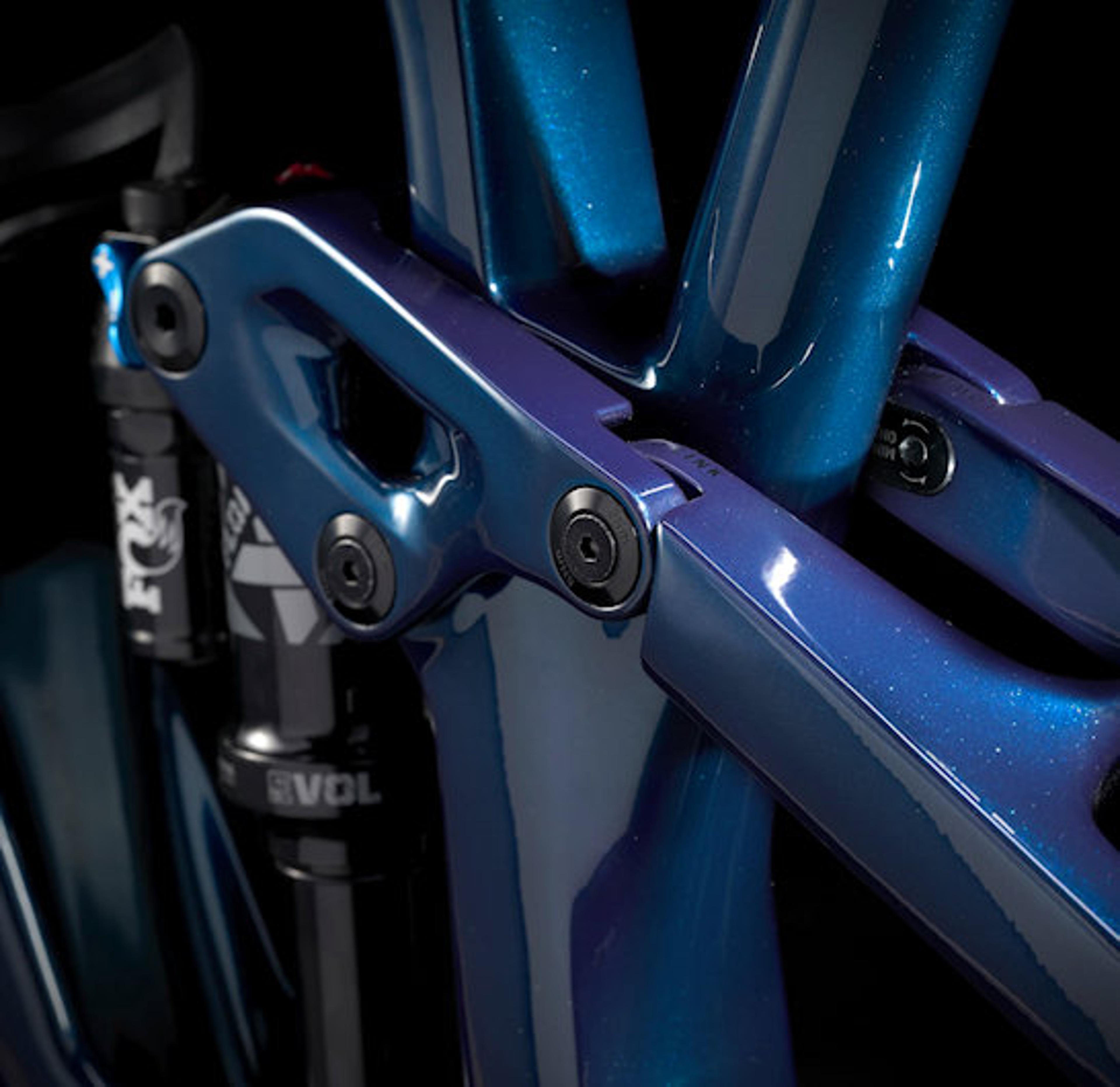 Trek Fuel EX 9.8 GX AXS Fully MTB (blau) 4