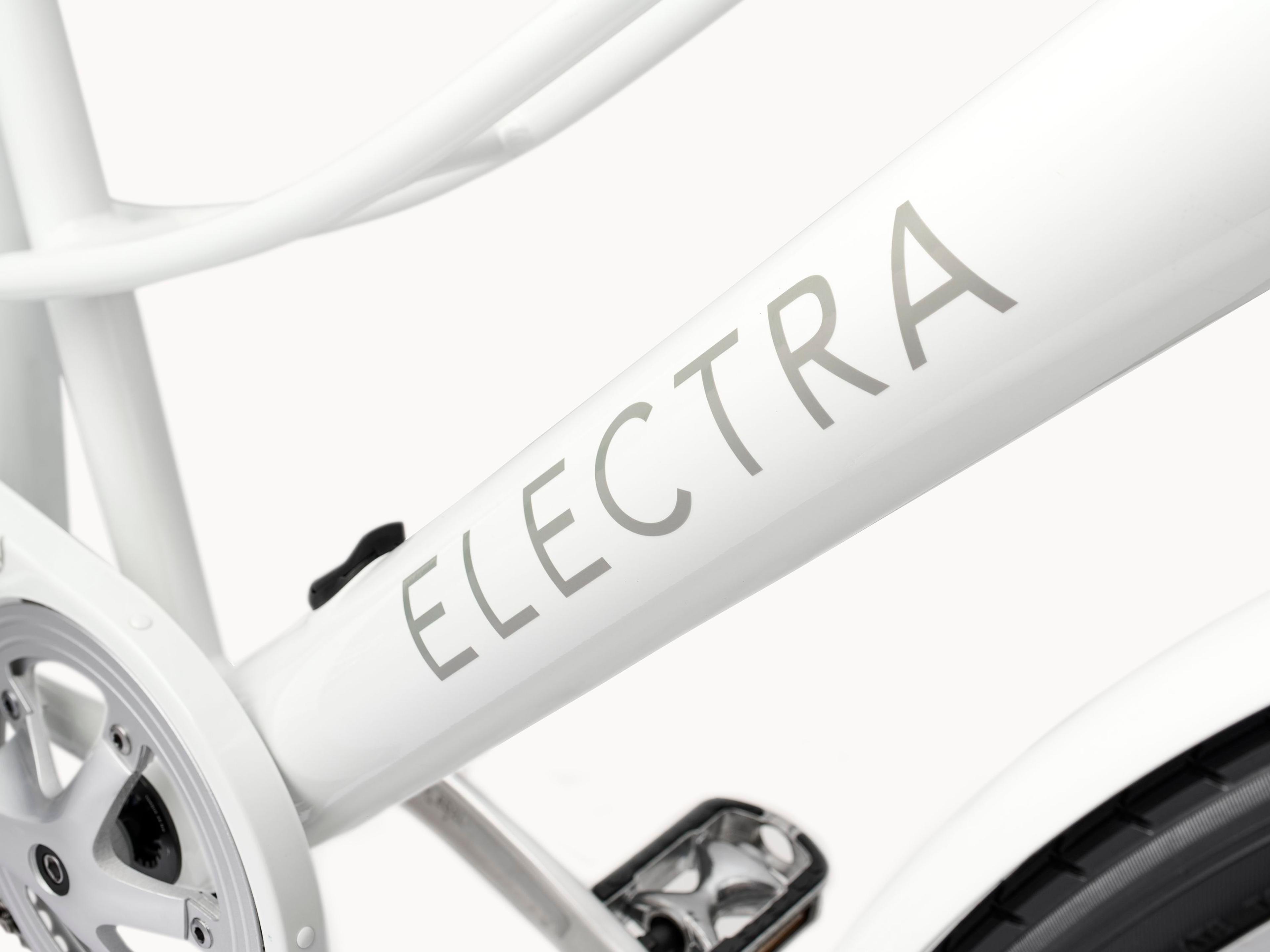 Electra Loft Go E-Trekkingbikes (weiß) 2