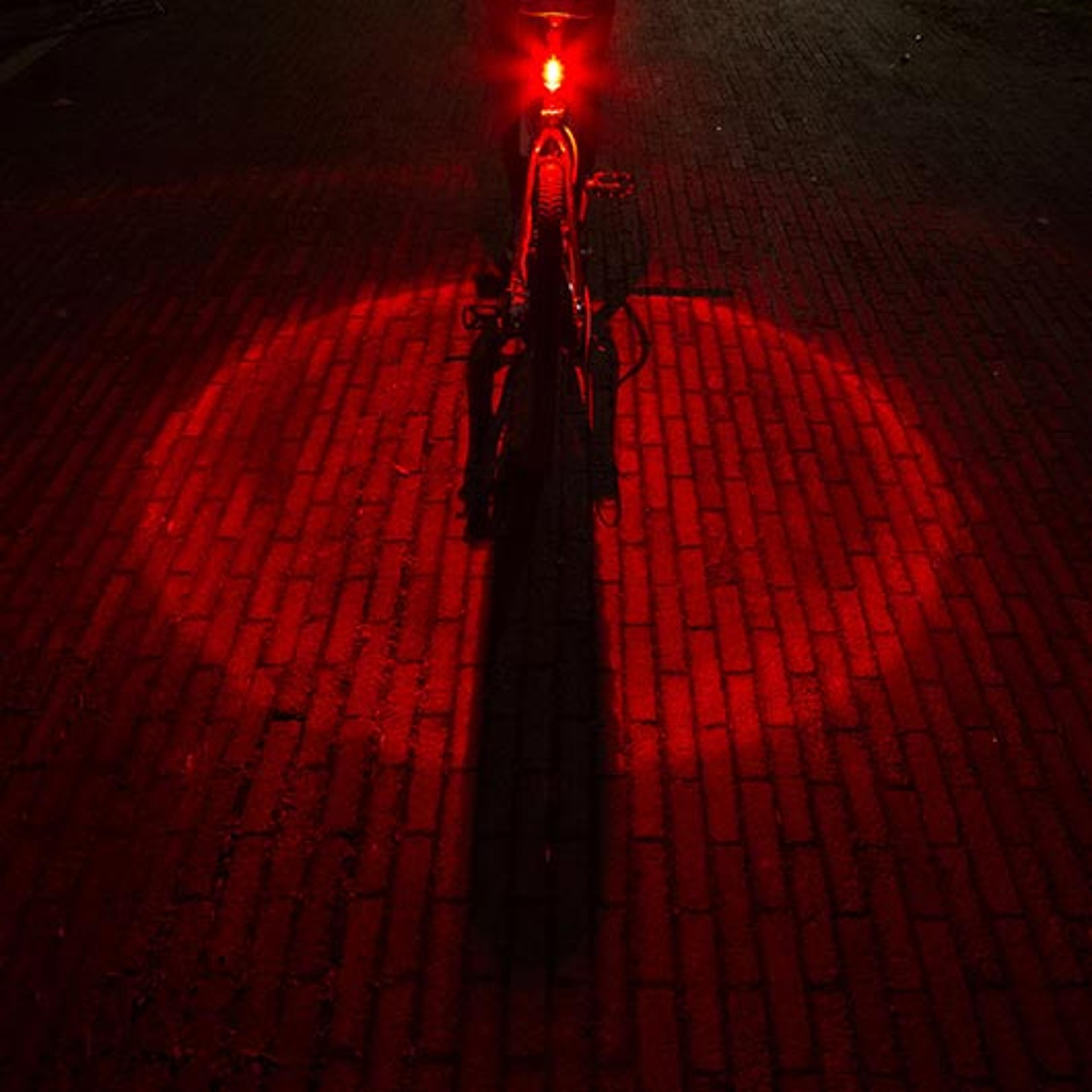 LUNIVO Lynx R Safety Fahrradbeleuchtung (schwarz) 1
