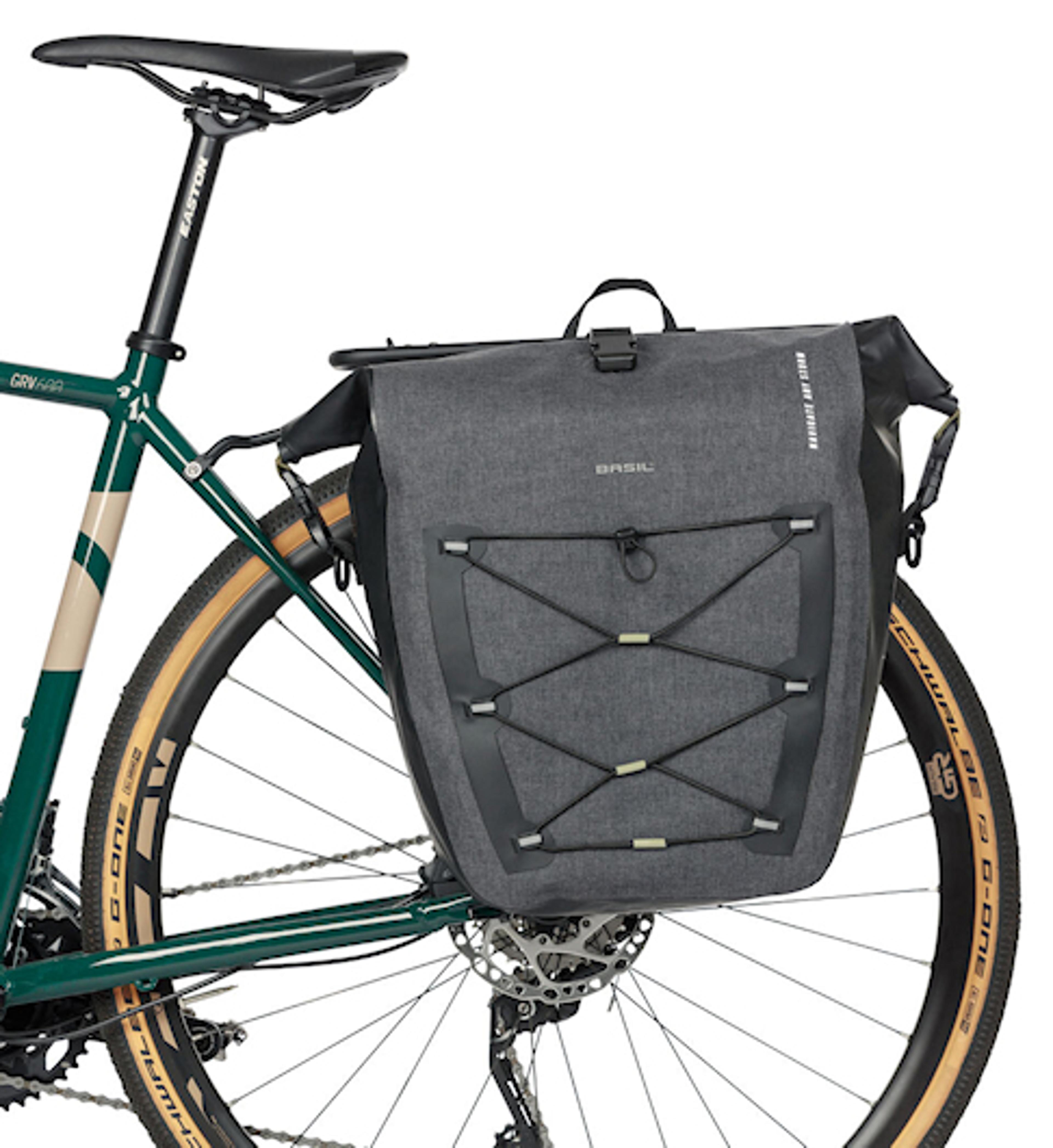 Basil Navigator Storm L Gepäckträgertasche (grau) 2
