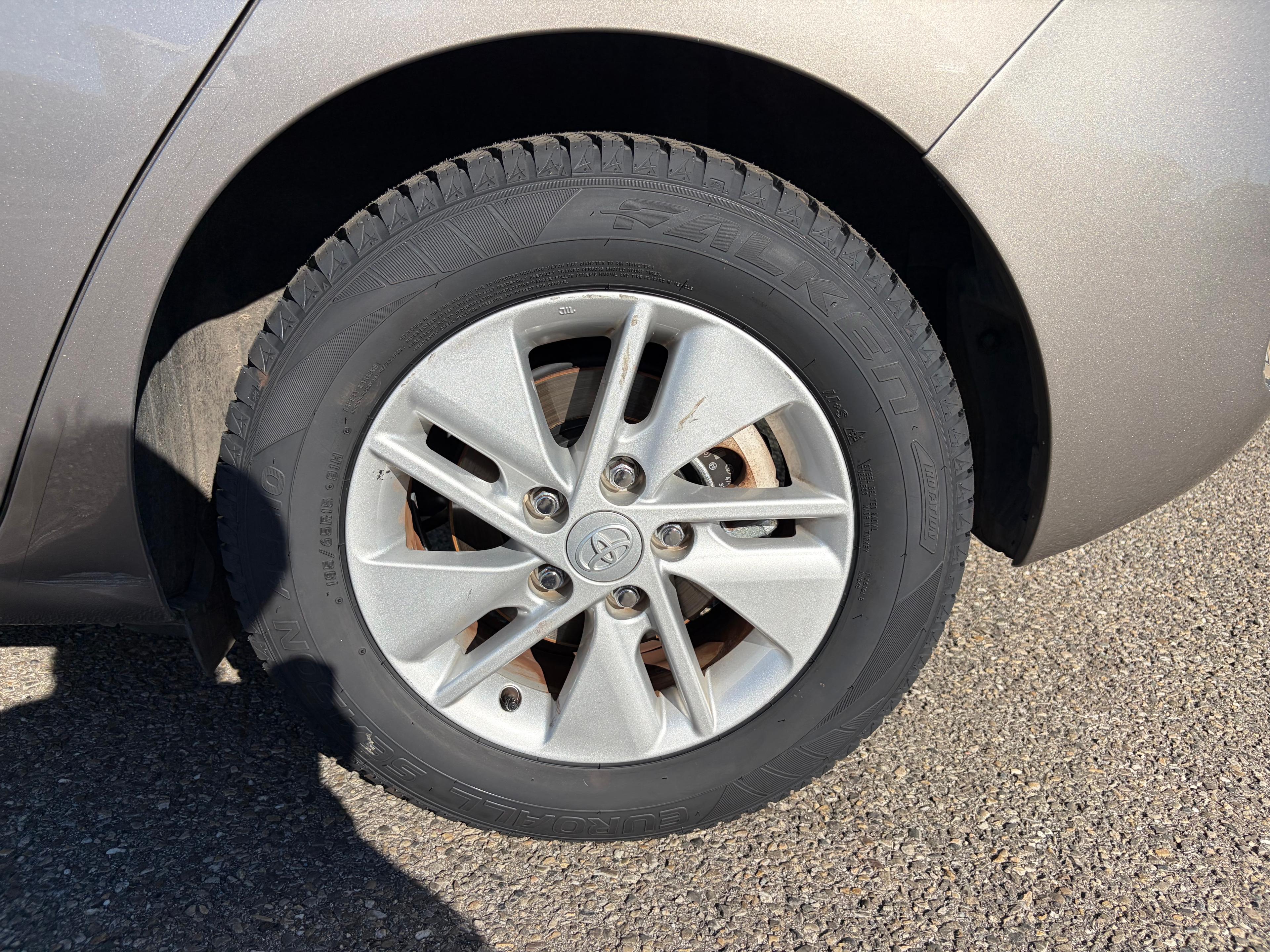 TOYOTA AURIS II HYBRIDE 136H DYNAMIC