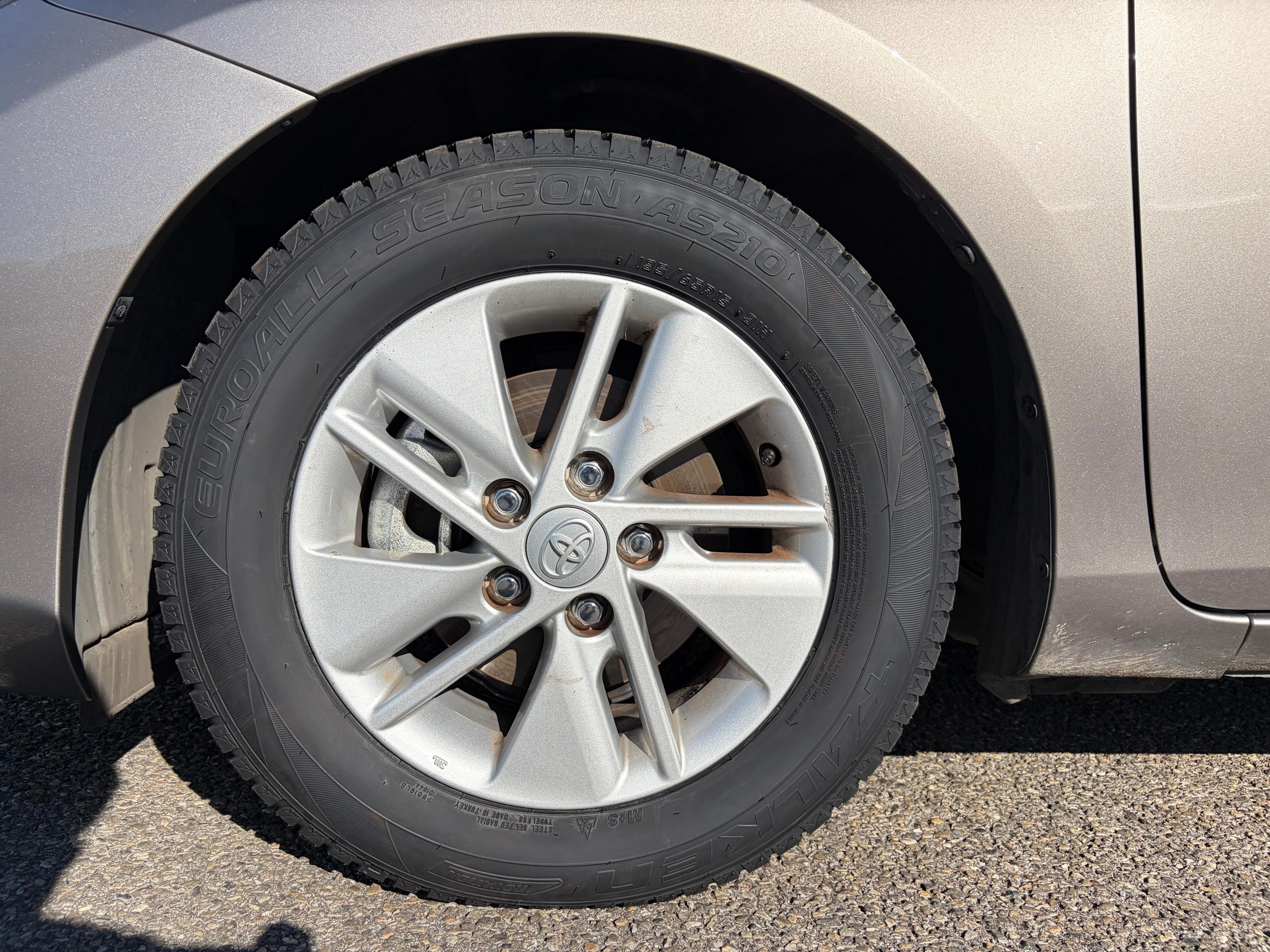 TOYOTA AURIS II HYBRIDE 136H DYNAMIC