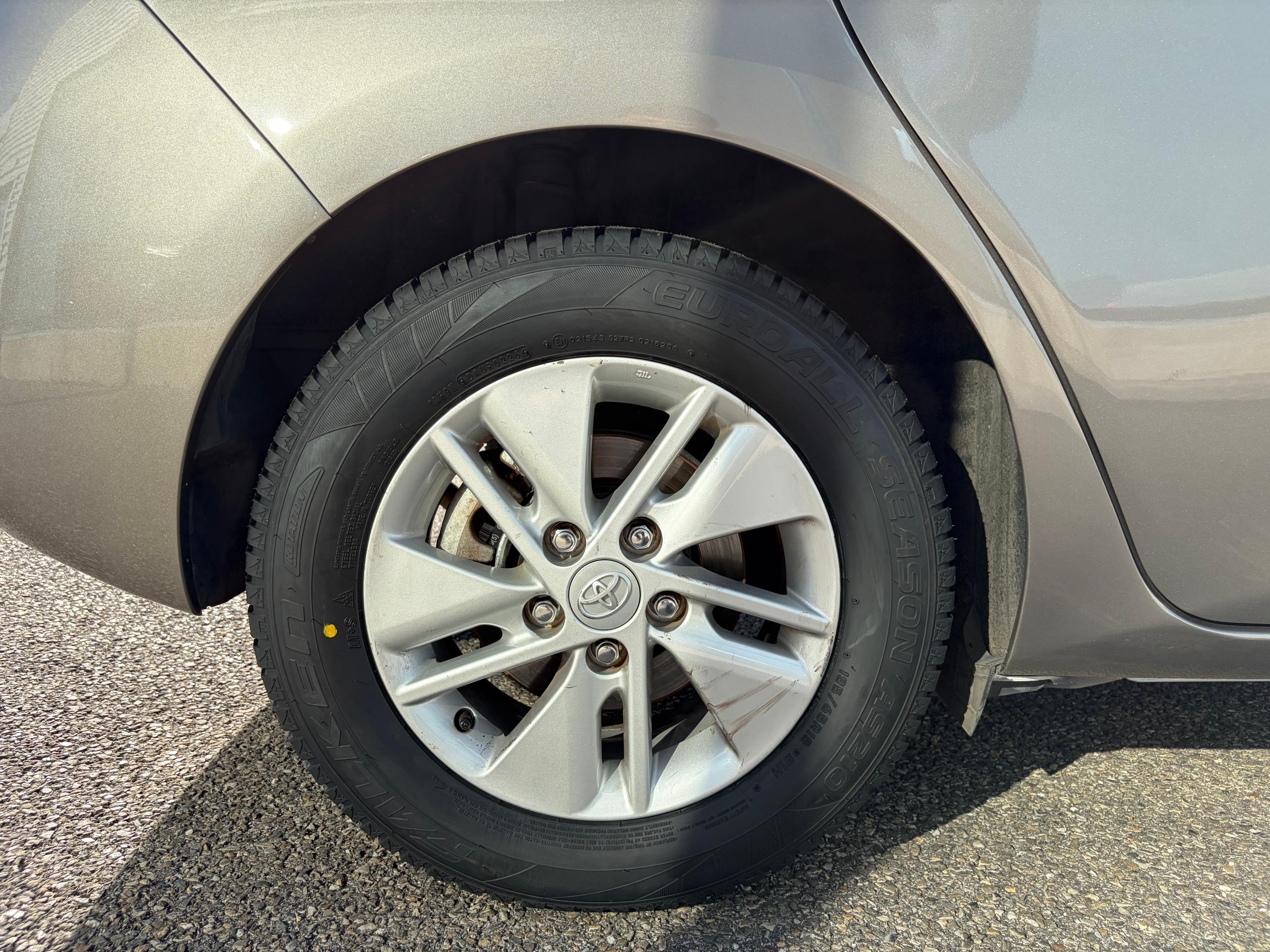 TOYOTA AURIS II HYBRIDE 136H DYNAMIC