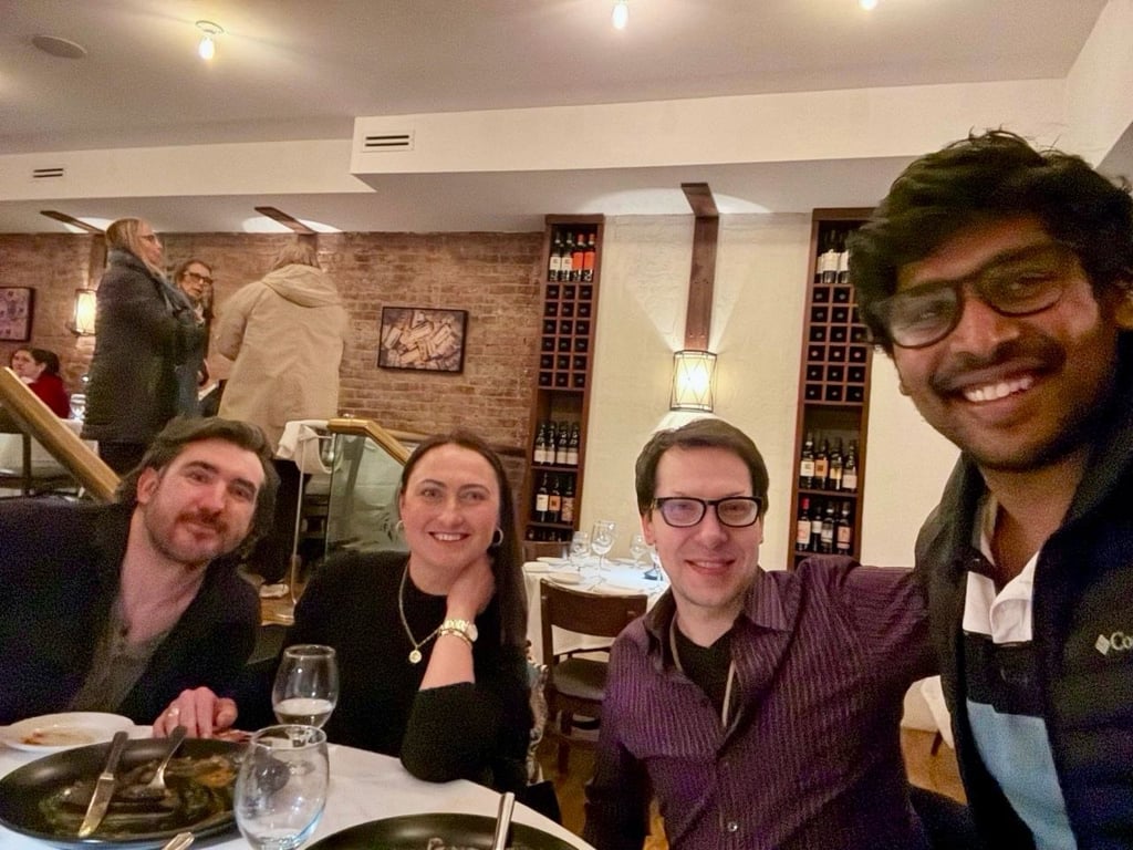 DinnerHQ dinner gathering