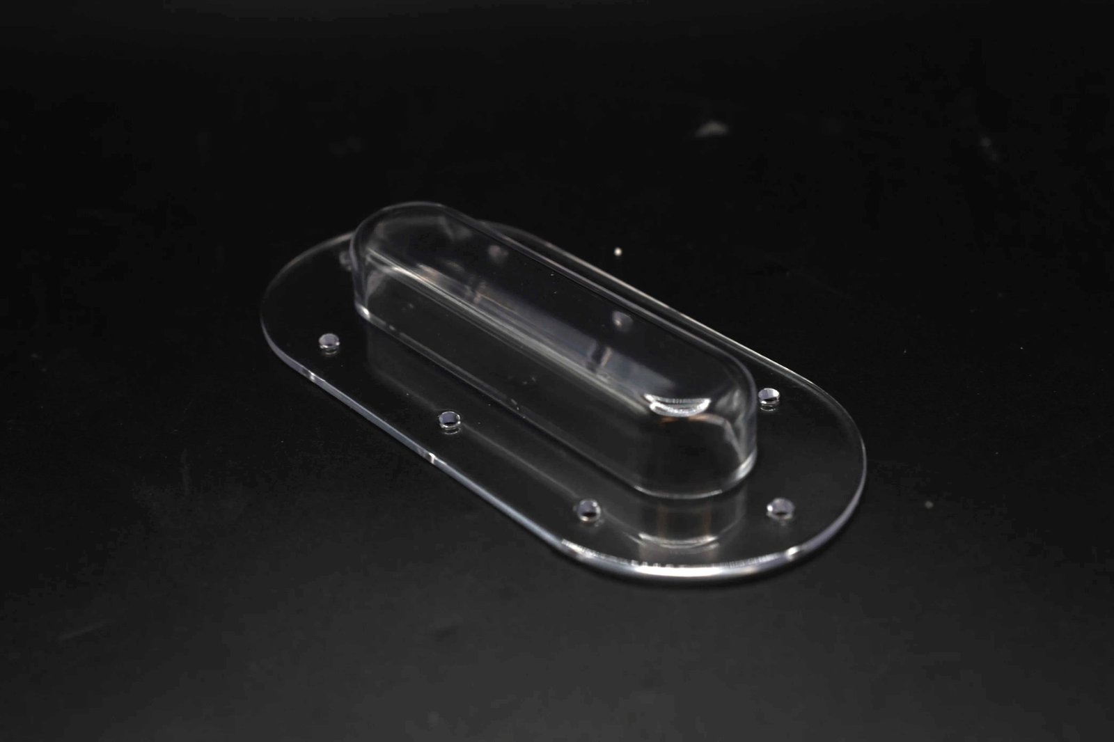 Optical Clear PMMA — Industrial SLA 3D printing material by Makelab