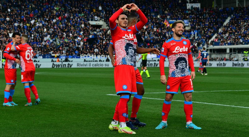 Serie A: Napoli Level With AC Milan With 3-1 Win Over Atalan