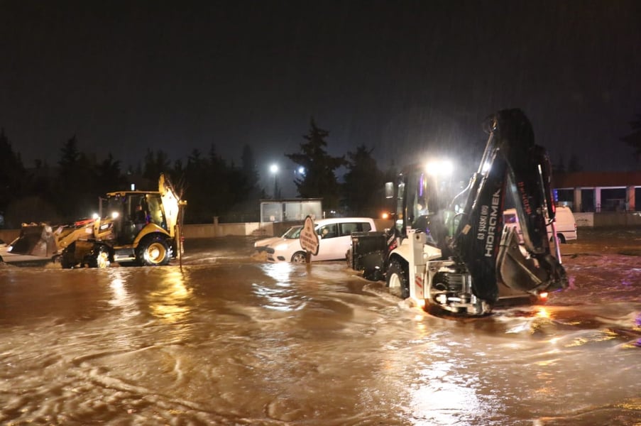 Floods: One Killed, Four Missing In Southeastern Turkey