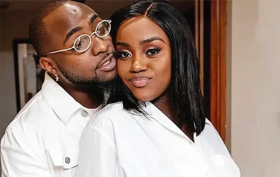 Davido, Chioma Get Names Tattooed On Their Fingers [Video]