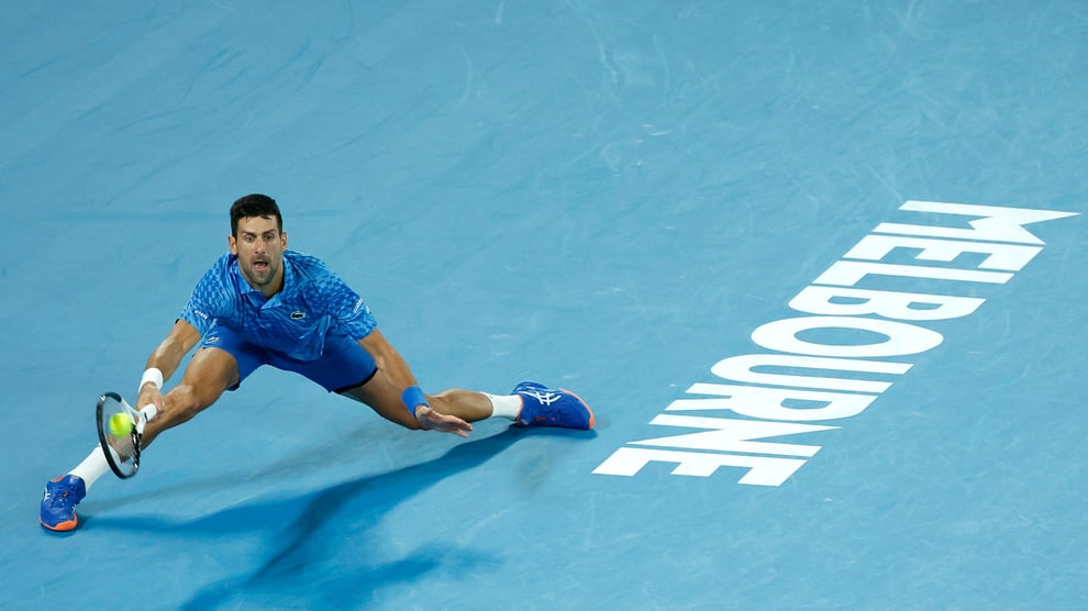 Australian Open: Djokovic Returns To No. 1 With Win Over Tsi