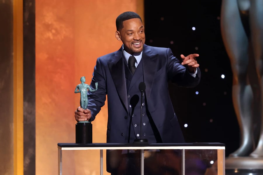 2022 SAG Awards: Will Smith Hails Williams Sisters After Maj