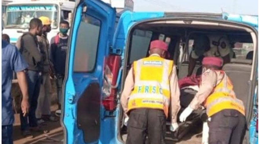 Ondo Road Crash Claims 11 Passengers