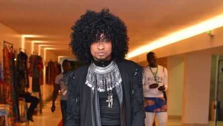 Denrele slams troll for comparing him with Bobrisky 